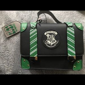 NWT Slytherin Hogwarts Harry Potter Purse Bag